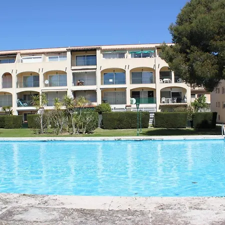 Apartment Acogedor Apartamento En Sagaro Girona